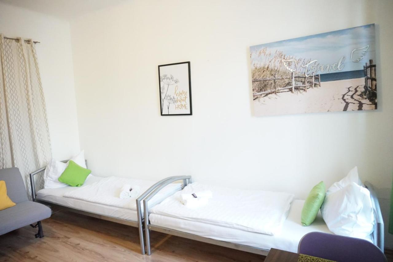 Contactless Check-In Room4You Waehring Wien Eksteriør bilde